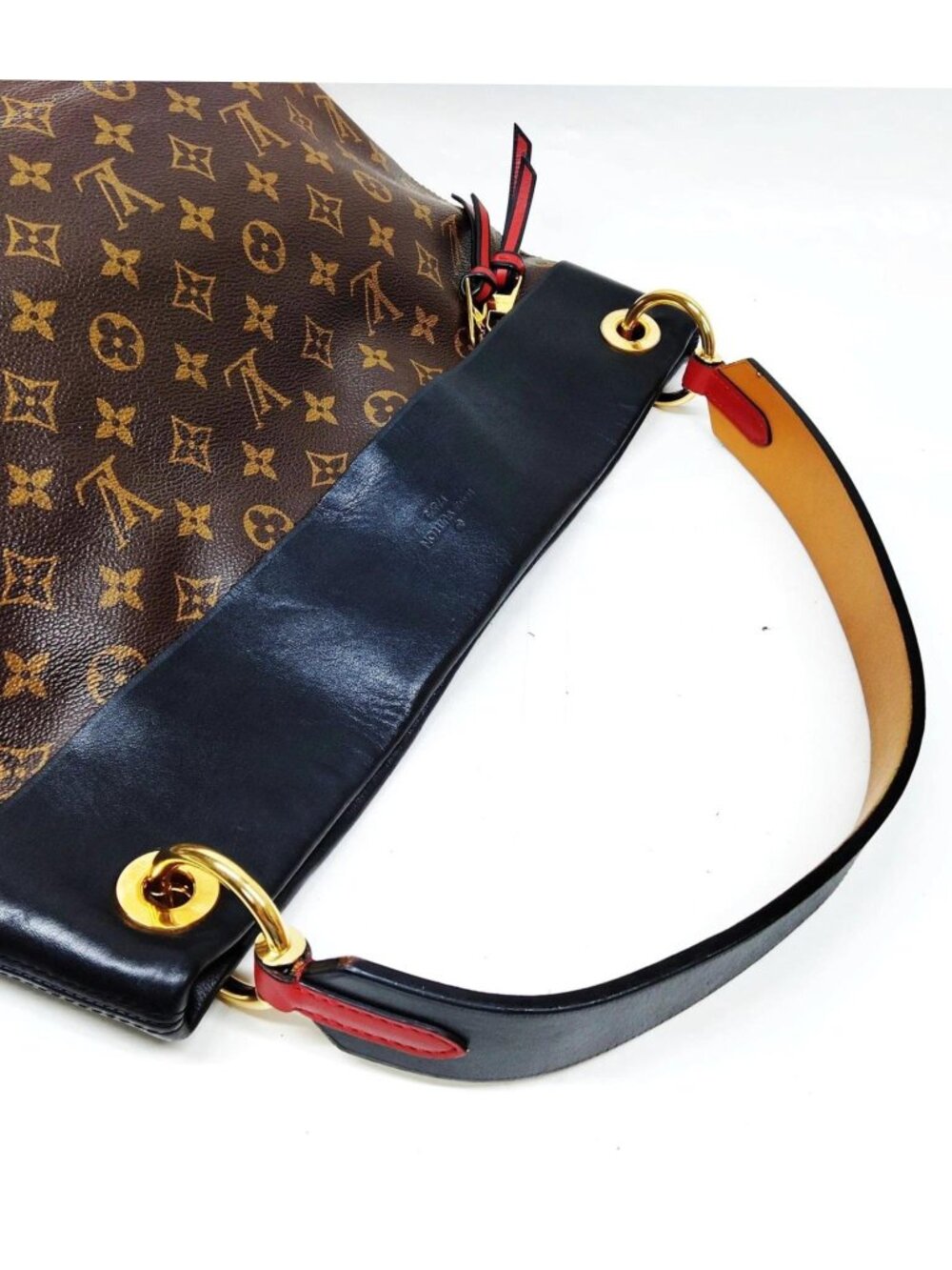 Authentic Louis Vuitton Tuileries Hobo Monogram Canvas Shoulder Bag - Picture 6 of 16
